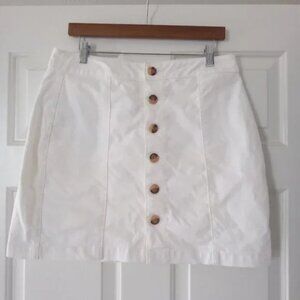 LOFT Denim Skirt / $̶5̶0̶ —> $26 / LIKE NEW